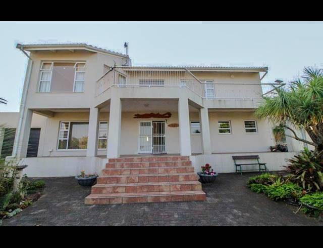 4 BEDROOM HOUSE FOR SALE IN CINTSA EAST